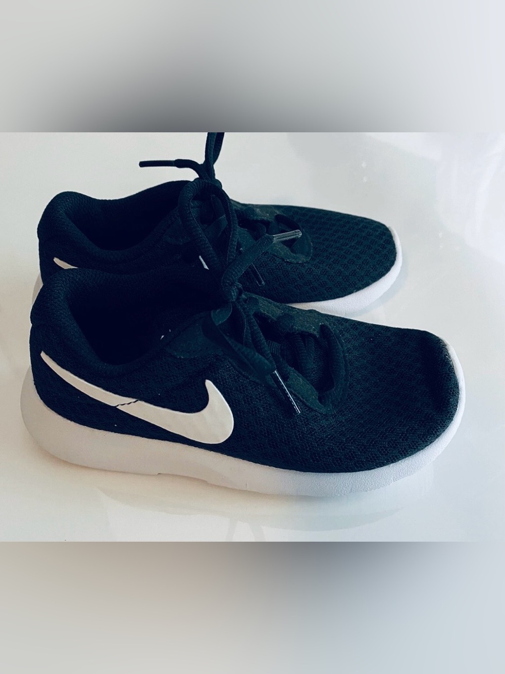 Nike Tanjun PS Black White Sneakers 818382-011 Shoes- Little Kids 13.5C
